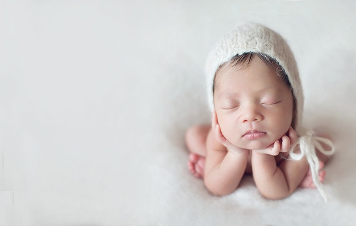calgary newborn-photographer bg